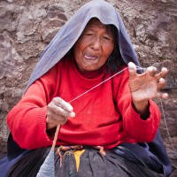 Quechua woman, Isla Taquile, Lake Titicaca